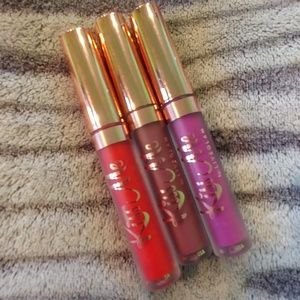 Kiss Me by Live Glam liquid lipstick